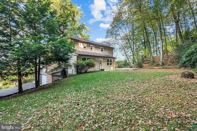 310 4th St, Reading, PA 19607 - photo 3