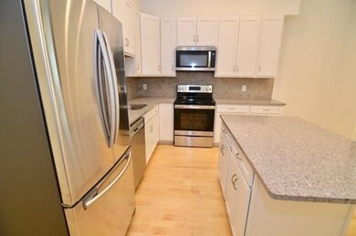 81 Worcester St unit 2, Boston, MA 02118 - photo 3