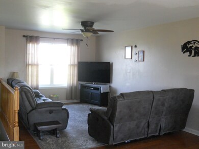 830 Rutherford Dr, Greencastle, PA 17225 - photo 7