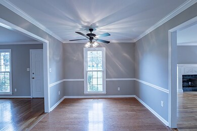 2001 Windsor Dr, Columbia, TN 38401 - photo 5