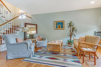 1617 Beacon Lane Point-print-007-4-Livin