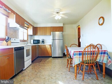 2038 E Deep Run Rd, Manchester, MD 21102 - photo 4