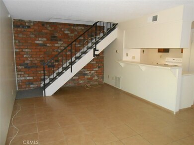 3419 20th St unit 3, Highland, CA 92346 - photo 3
