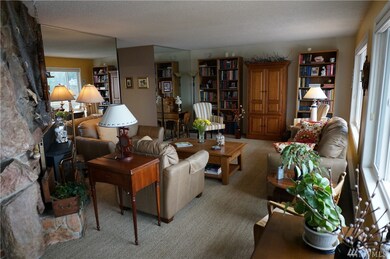 10615 Seaview Dr unit AI, Anderson Island, WA 98303 - photo 7