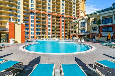 Emerald Grande Zero Entry Pool