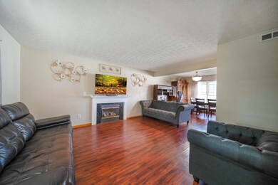 Living area 2