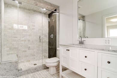 221 S Blanchard St, Wheaton, IL 60187 - photo 6