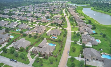 17703 Refuge Lake Dr, Cypress, TX 77433 - photo 6