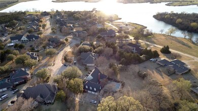 1900 Cedar Ridge Cir, Ennis, TX 75119 - photo 3