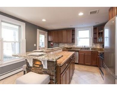 115 Taylor St unit 1, Waltham, MA 02453 - photo 4