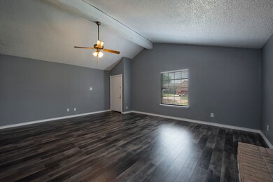 10802 Mackenzie Dr, Houston, TX 77086 - photo 3