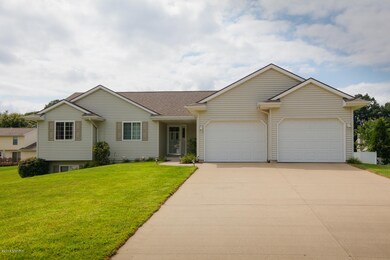 1008 Comstock Ct-102