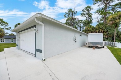 5012 Sun CT, Labelle, FL 33935