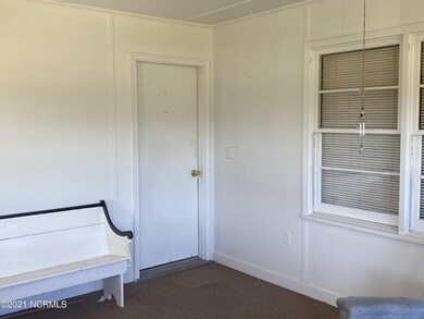 005 InteriorSunporch
