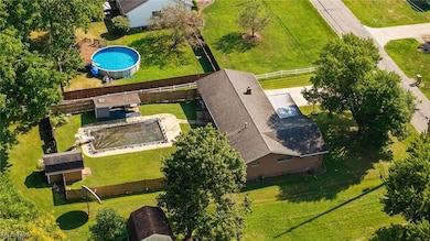 3907 Edwards St, Mineral Ridge, OH 44440 - photo 6