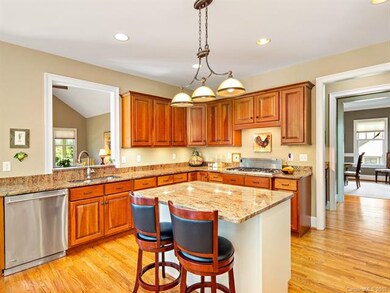 Large well appointed kitchen for the most discerni