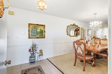 123 Honeysuckle Ct, Rolling Meadows, IL 60008 - photo 3