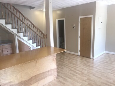 42 Joyce St unit E, Lynn, MA 01902 - photo 3