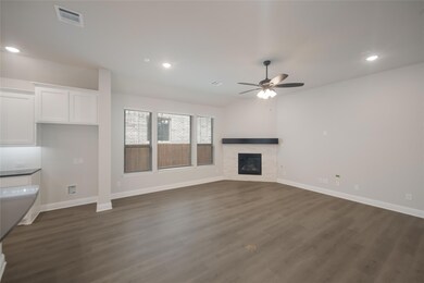 4632 Lyreleaf Dr, Fort Worth, TX 76036 - photo 5