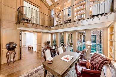 2158 Chilton Rd, Houston, TX 77019 - photo 6