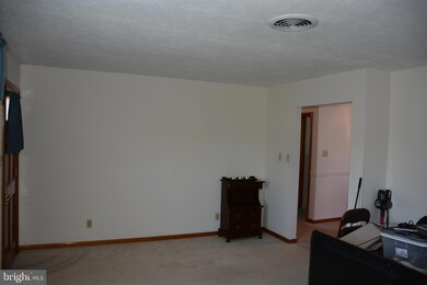 173 Armel Rd, Winchester, VA 22602 - photo 7