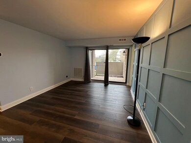 6097 Majors Ln unit 4, Columbia, MD 21045 - photo 4