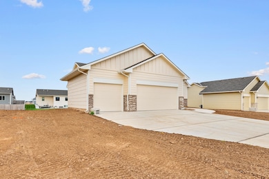 10983 W Sondra St, Maize, KS 67101 - photo 2