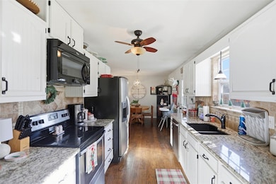 141 Matt Dr, Scottsville, TN 42164 - photo 4