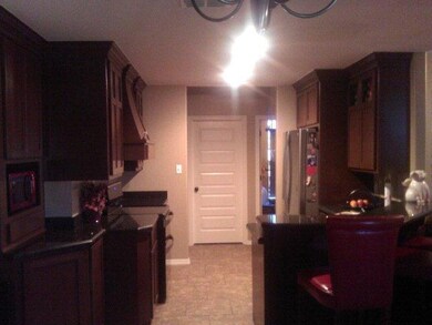 809 Park Place Dr unit 2, Weslaco, TX 78599 - photo 3