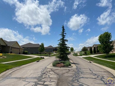 Lot C-15 SW Legacy Ln, Topeka, KS 66610 - photo 5