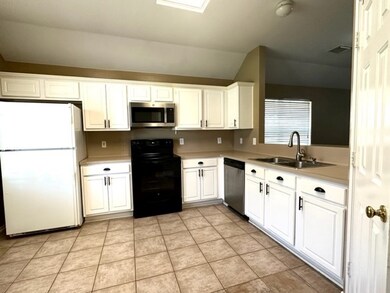 7110 Meadow Hawk Ct, Houston, TX 77041 - photo 4