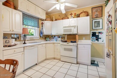 5053 Fremont St, Jacksonville, FL 32210 - photo 7