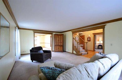 423 Grove Ct, Batavia, IL 60510 - photo 5