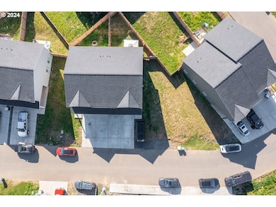 213 Oak St, Winlock, WA 98596 - photo 6