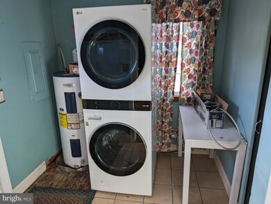 201 Robinson St, Georgetown, DE 19947 - photo 4