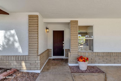 5-web-or-mls-314-w-topeka-dr