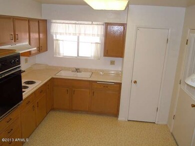 10249 N Balboa Dr, Sun City, AZ 85351 - photo 7