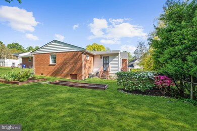 5304 Flanders Ave, Kensington, MD 20895 - photo 7