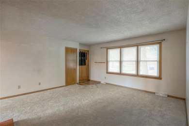 12122 W 92nd St, Lenexa, KS 66215 - photo 6