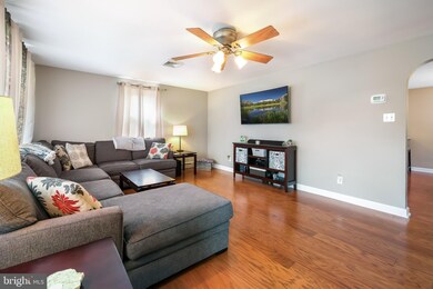 741 Fairmont Rd, Riegelsville, PA 18077 - photo 5