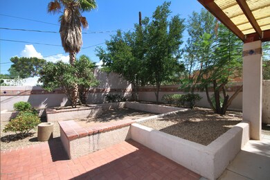 2310 E 4th St, Tucson, AZ 85719 - photo 5