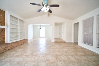 14034 Utopia Dr, Sugar Land, TX 77498 - photo 2