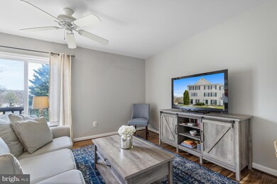 42805 Pilgrim Square, Chantilly, VA 20152 - photo 5