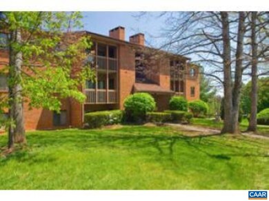 143 Turtle Creek Rd unit 12, Charlottesville, VA 22901 - photo 2