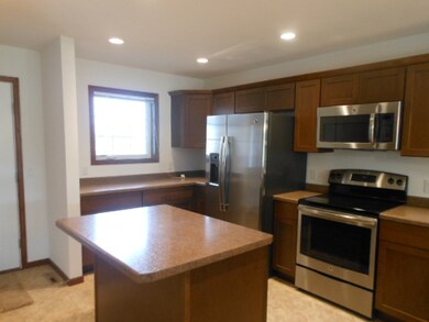 208 Elliott Ln, Oregon, WI 53575 - photo 4