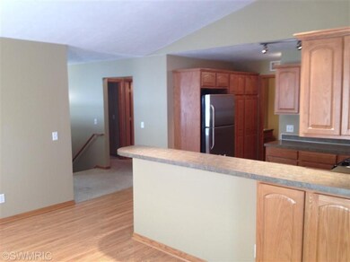 26 Brewer Park Cir unit 2, Byron Center, MI 49315 - photo 3