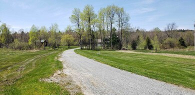 130 Meade Rd, Fairfax, VT 05454 - photo 2