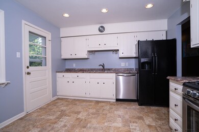 3552 Consaul Rd, Schenectady, NY 12304 - photo 7