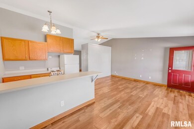 103 E 2nd St unit W, Glasford, IL 61533 - photo 6