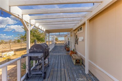 324 Anita Ave, Landers, CA 92285 - photo 4